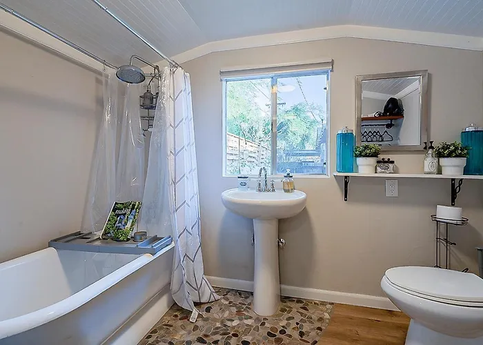 Ferienhaus Cute Peaceful Tiny House Getaway W Backyard Tucson